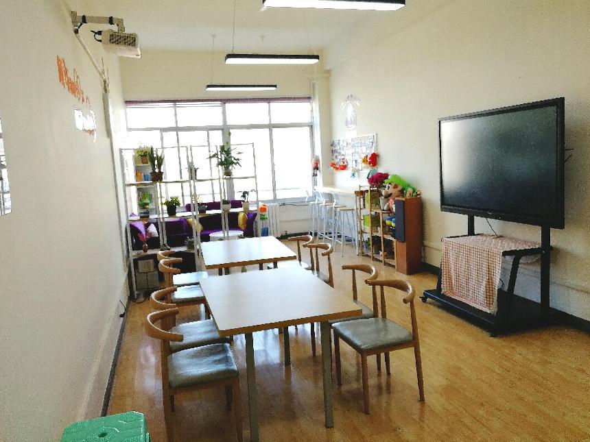 屋内全景1
